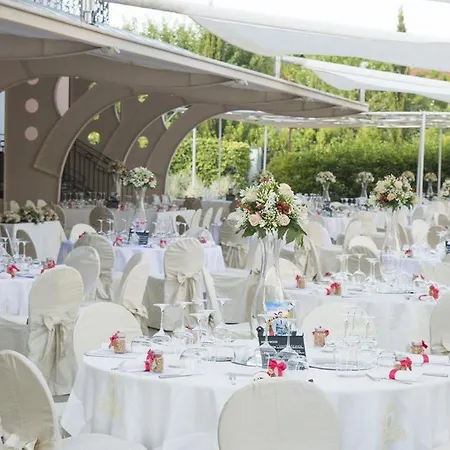 Ξενοδοχείο L' Araba Fenice & Altavilla Silentina