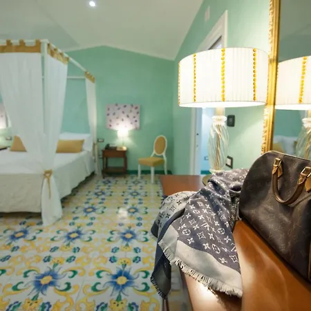 Ξενοδοχείο L' Araba Fenice &