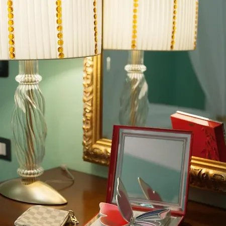 L' Araba Fenice & מלון