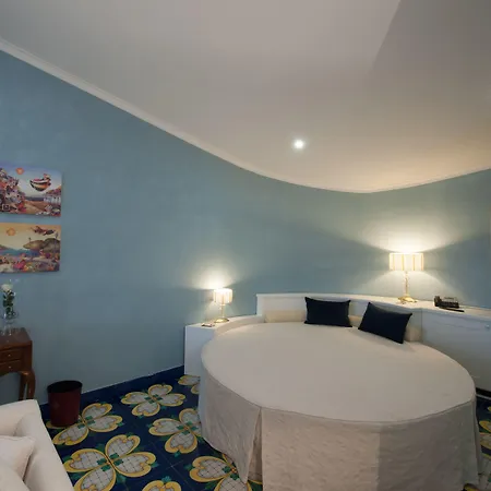 Hotel L' Araba Fenice & Altavilla Silentina