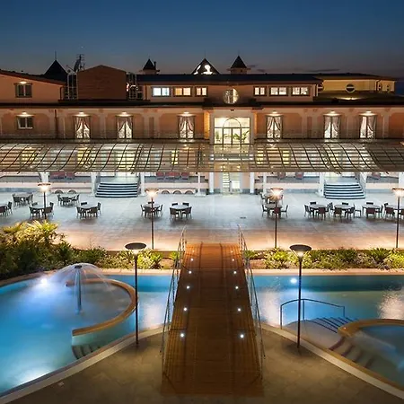 Hotell L' Araba Fenice & Altavilla Silentina