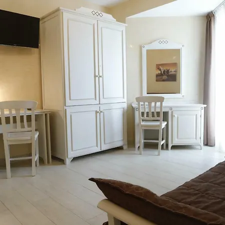 מלון L' Araba Fenice &