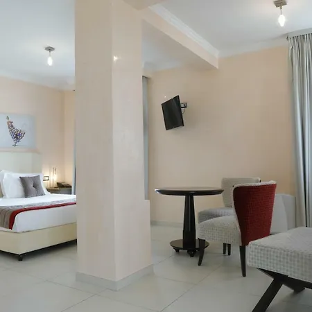 Ξενοδοχείο L' Araba Fenice & Altavilla Silentina